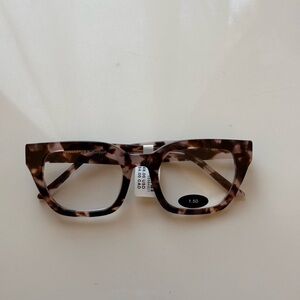 Anthropologie reader size +1.5 and +2.5